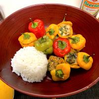 ミニピーマンのファルシ　鶏ムネ肉とホーリーバジル　#ガパオライス　#パッドガパオガイ　#ผัดกระเพราไก่　
#ピーマンの肉詰め　#パプリカのファルシ